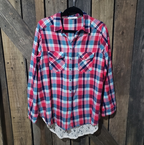 Hint of Mint Lace Back Red Boyfriend Plaid Rolltab Long Sleeve - Picture 3 of 7